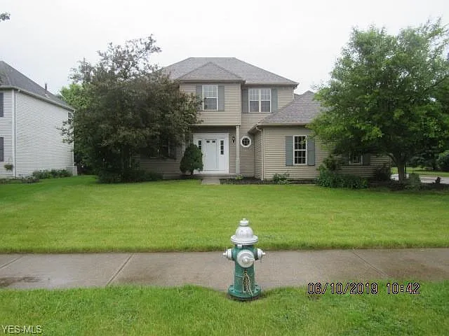 27049 Glenside Ln photo 1