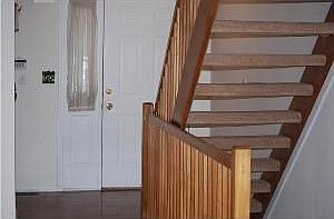 3rd image of 7568 Bay Hill Dr