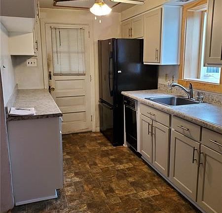 4th image of 106 Patterson Ave