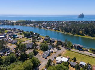 6405 Tent St, Pacific City, OR