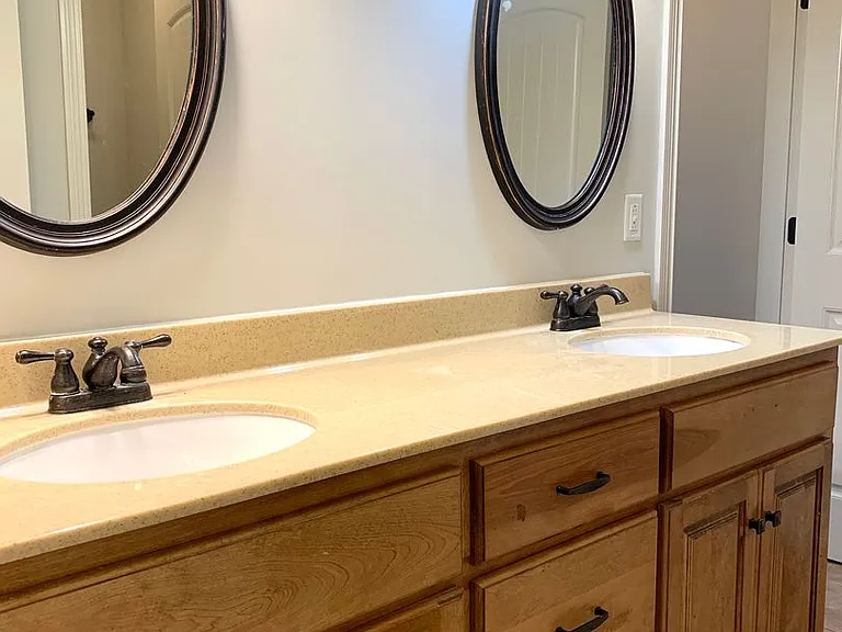 1533 Edgewater Ln — Photo 36