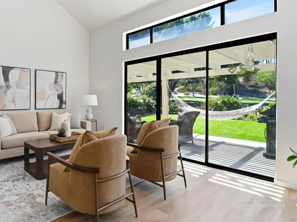 15968 Caminito Aire Puro, San Diego, CA 92128