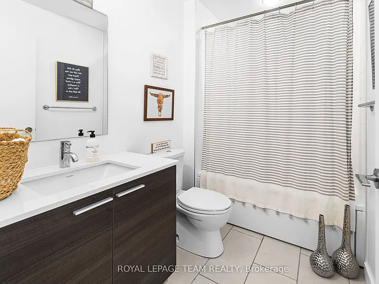 349 McLeod St #622 — Photo 5