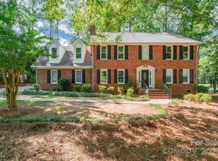 2615 Oakhurst Dr, Rock Hill, SC 29732