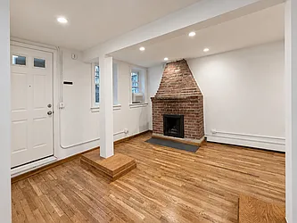 119 Bank Street, #1C