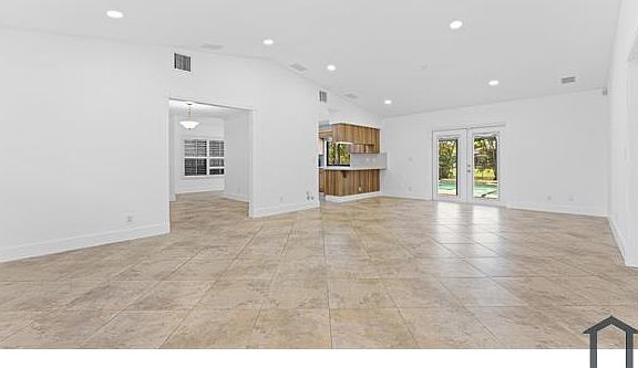 4th image of 11580 NW 20th Dr