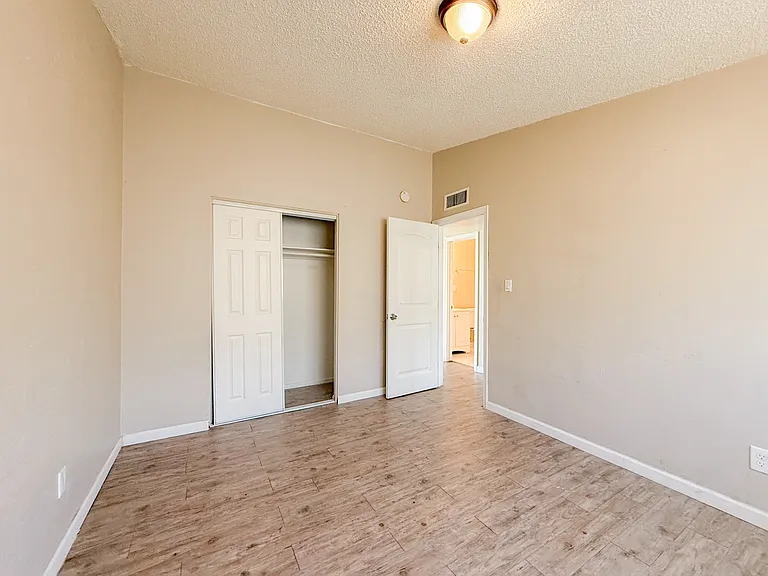 2115 W Devonshire Ave, Phoenix Az — Photo 71