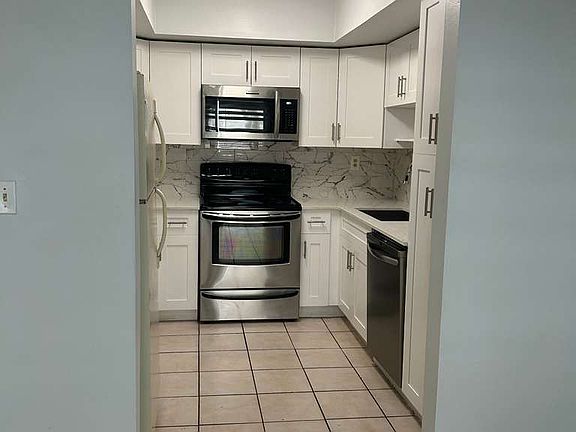 5th image of 8820 SW 123rd Ct APT L-203