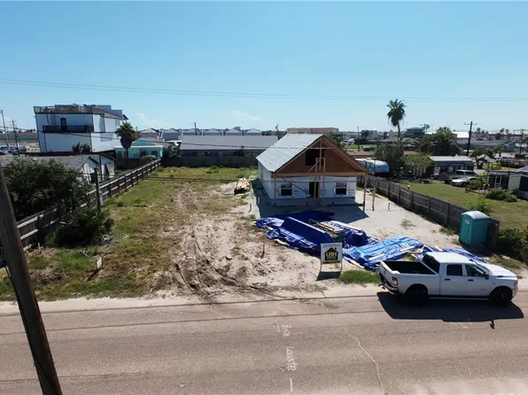 216 E Roberts Ave, Pt Aransas, TX 78373