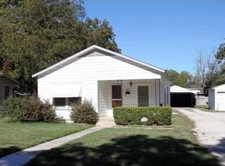 821 Plum St, Lockhart, TX 78644