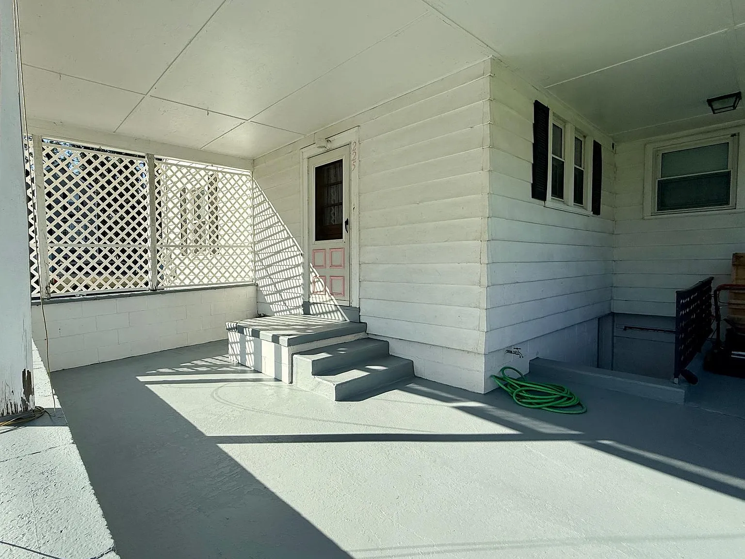 3 bed, 1669 sqft, $1,800 — Photo 4