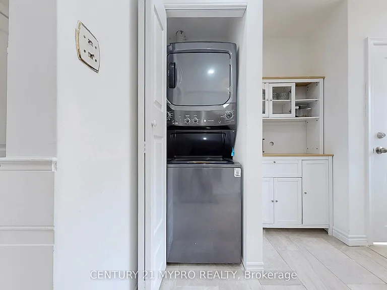 56 Bailey Cres #MAIN — Photo 23