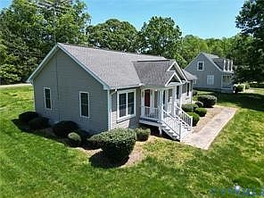4th image of 5541 Mary Ball Rd