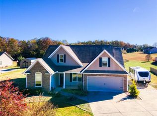 3395 Asbury Mill Rd, Cleveland, GA 30528