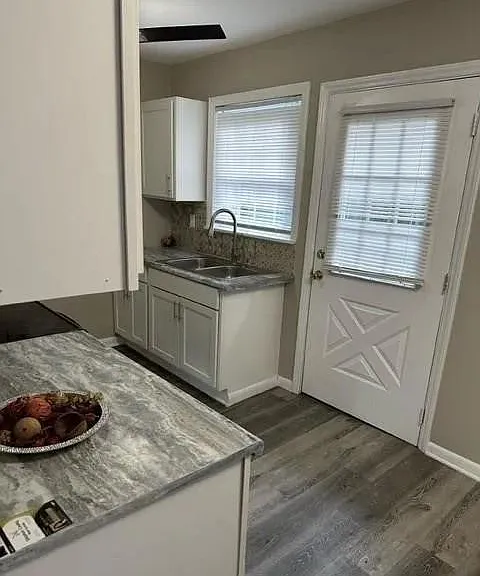 305 Scoggins St — Photo 11
