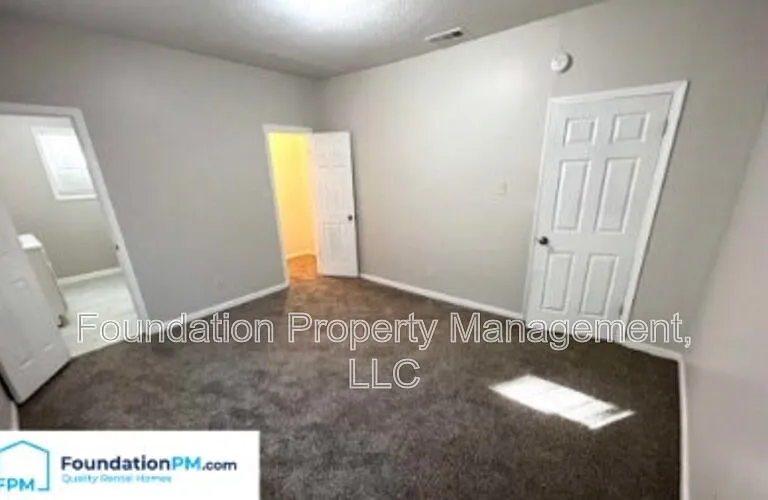 735 Roanoke Ave — Photo 8