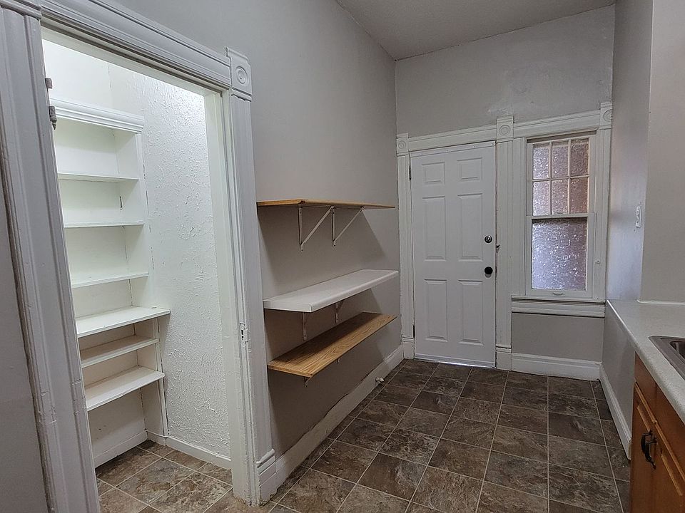1st image of 17 1/2 26th St E #1