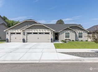 5074 W 28th Ave, Kennewick, WA