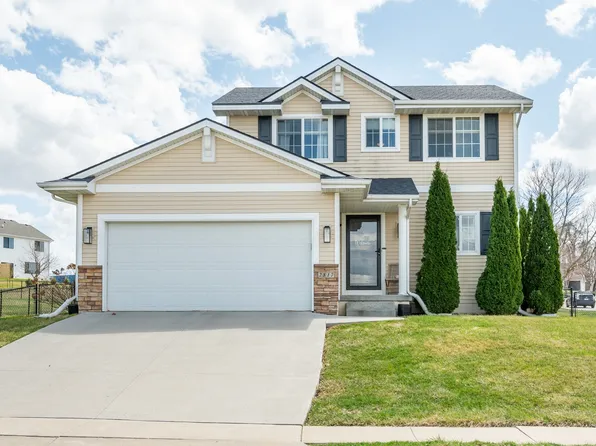 2817 Brockway Dr, Des Moines, IA 50320