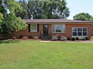 4900 Millerwood Dr, Nashville, TN 37211