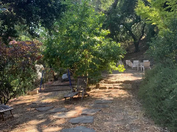 (undisclosed Address), Woodside, CA 94062