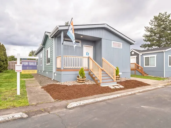 301 E Columbia Dr Unit 35, Newberg, OR 97132