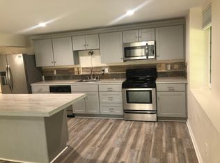 510 Russell Rd #B, Albany, NY 12203