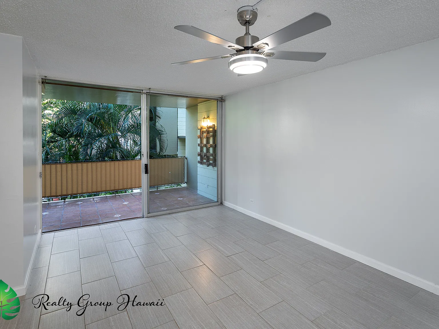 2 bed, 1.5 bath, 763 sqft, $3,300 — Photo 2