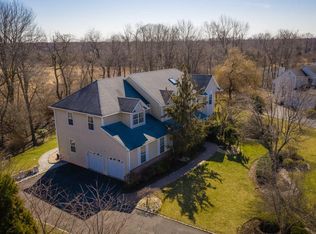 15 Gramercy Rd, Monmouth Junction, NJ 08852