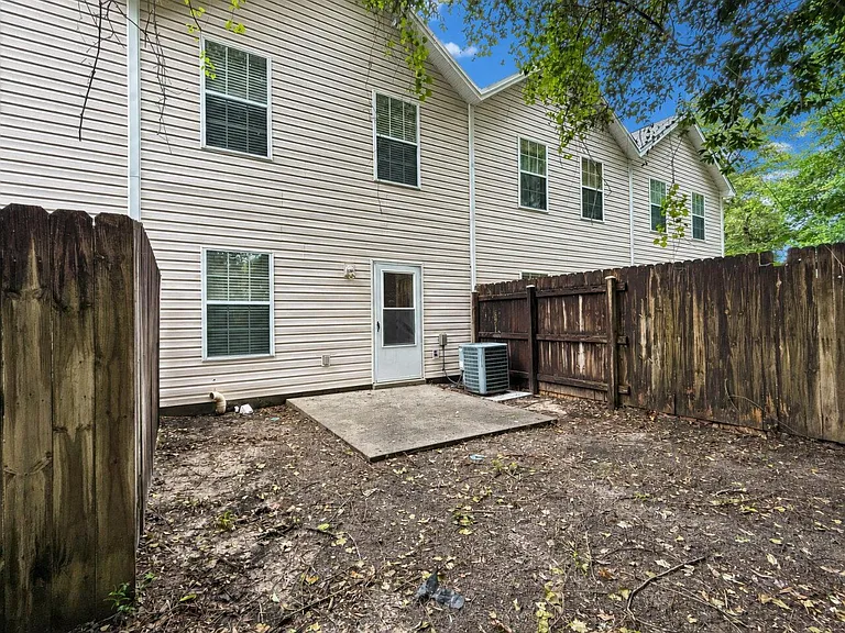 954 Scenic Oak Ln — Photo 9