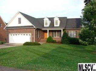 808 5th St NE, Conover, NC 28613