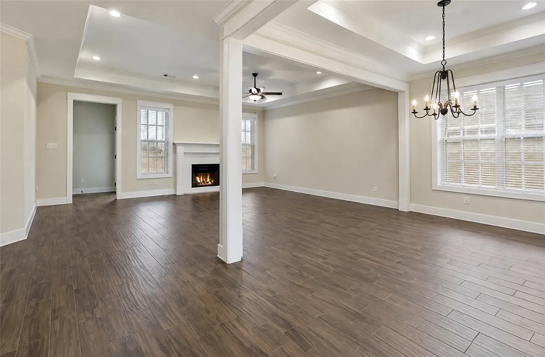 4 bed, 1979 sqft, $3,000 — Photo 4