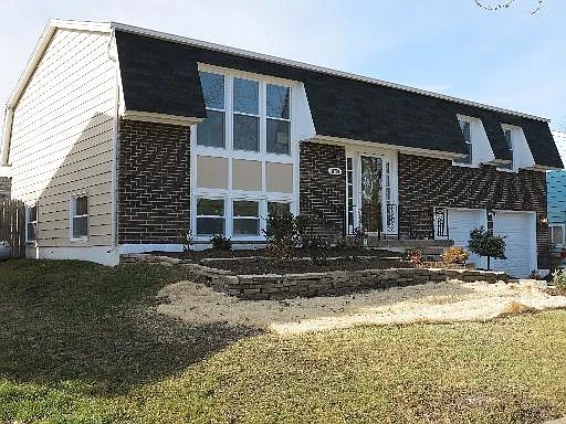 17760 Country Club Ln photo 1