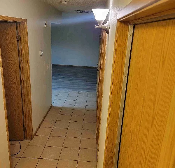 442 Holick Ave — Photo 2