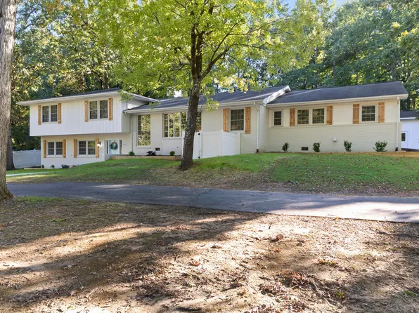 509 Valley Rd, Sanford, NC 27330