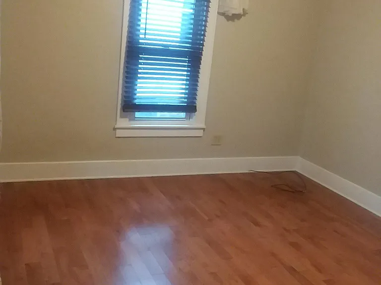 1020 Poxson Ave — Photo 6