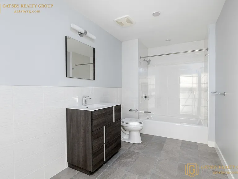 3 Ward St #302 — Photo 12