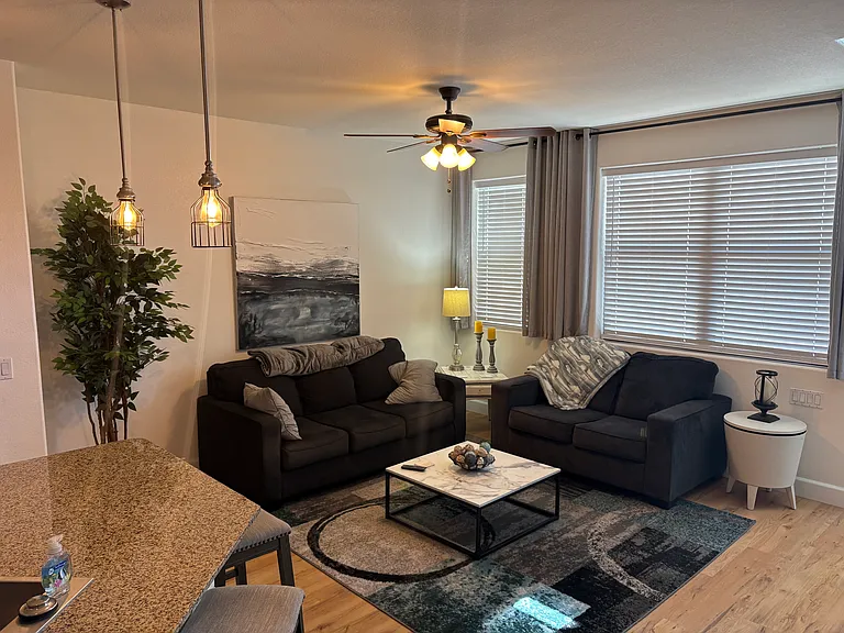 123 N Washington St #27 — Photo 7