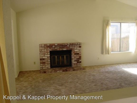 4th image of 254 Park Ln