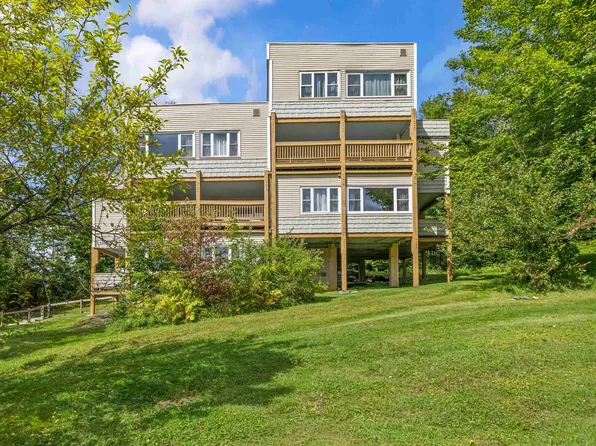 260 Mountainside Drive #C301, Stowe, VT 05672
