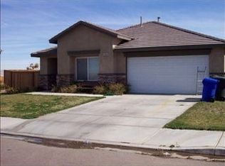13869 Ashmont St, Victorville, CA 92392