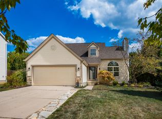 315 Cottage Grove Cir, Pataskala, OH 43062