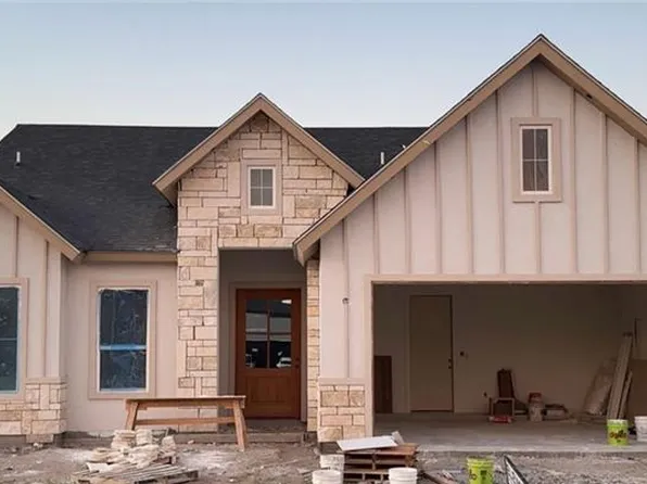 1110 Magnolia St, Mission, TX 78573