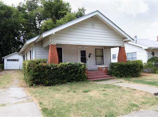1109 C St NW, Ardmore, OK 73401