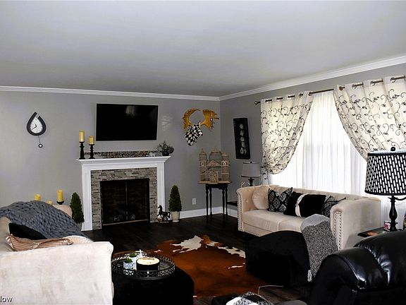 2nd image of 4735 Frazeysburg Rd
