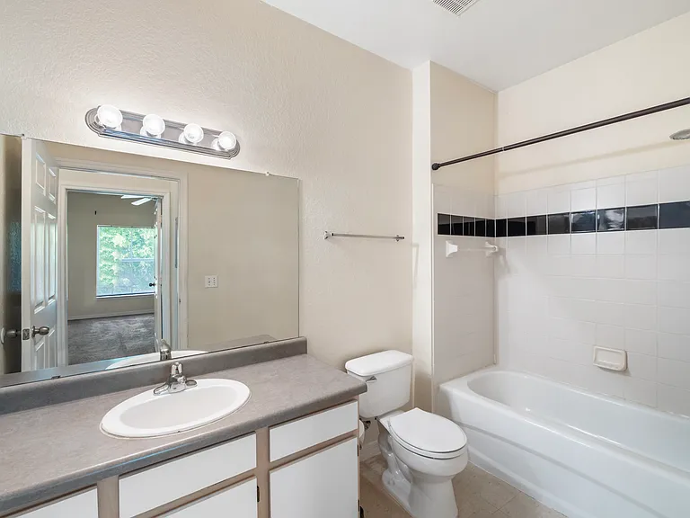 6025 Westgate Dr #2533 — Photo 9