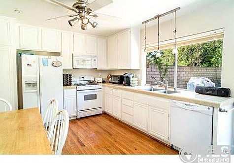 4th image of 22625 Napa St