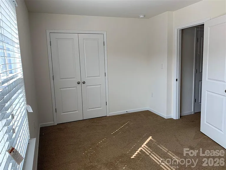 4265 Long Arrow Dr — Photo 8