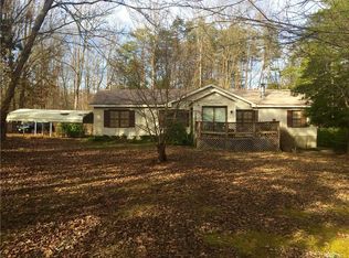 35 Field Ln, Bumpass, VA 23024