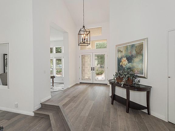 5th image of 32515 Aspenview Ct
